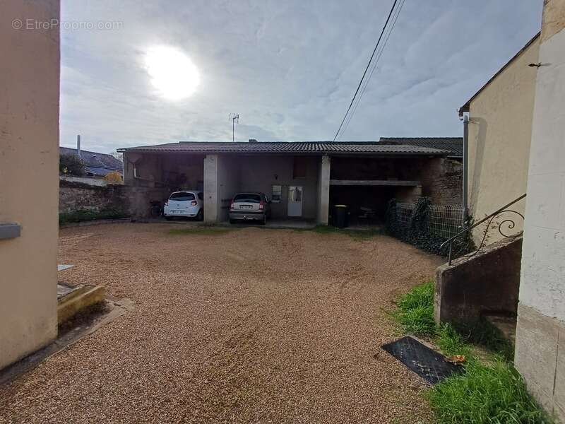 Appartement à DOUE-LA-FONTAINE