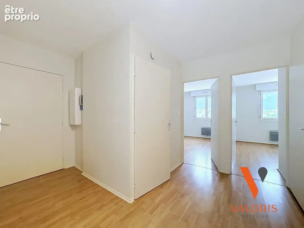 Appartement 3 pièces 69 m² à vendre à Grenoble (38100) - photo 9