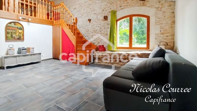 Maison à CHEF-BOUTONNE