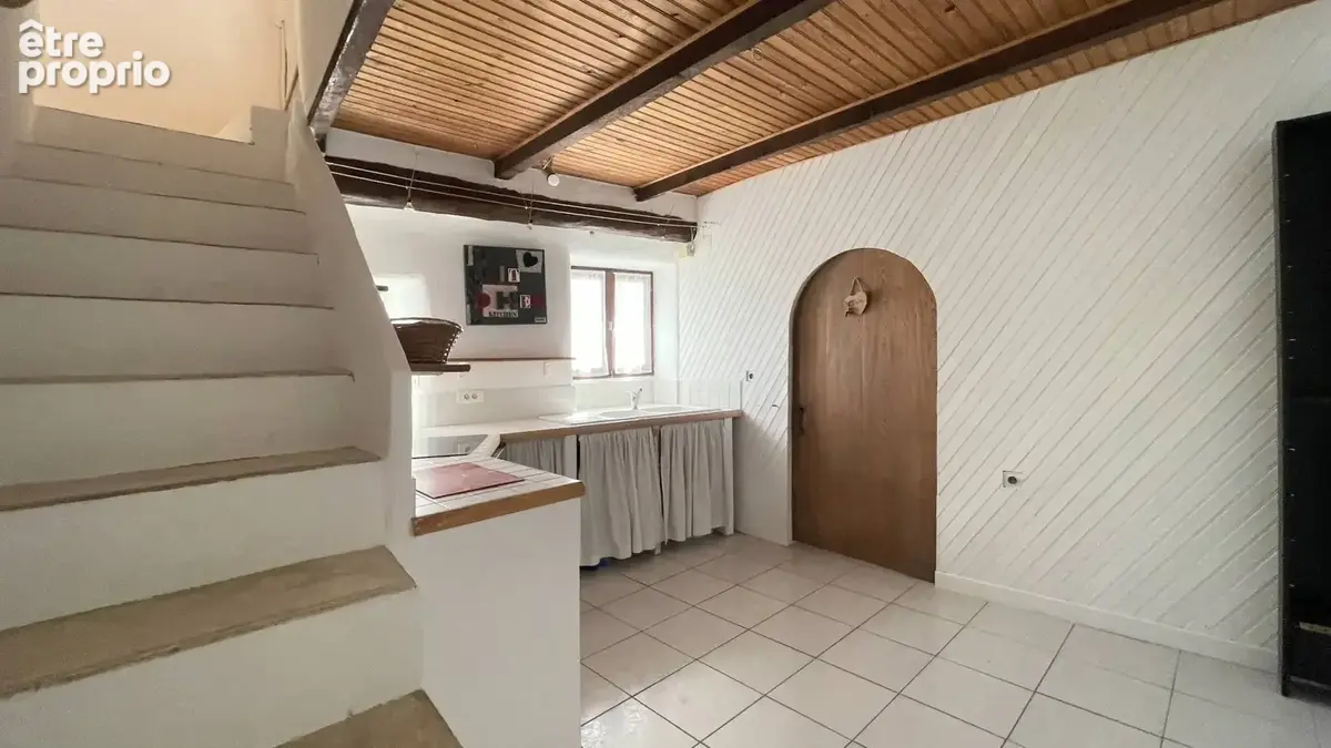 À 10 min d’Uzès, maison de village à réinventer avec terrasse panoramique - photo 22