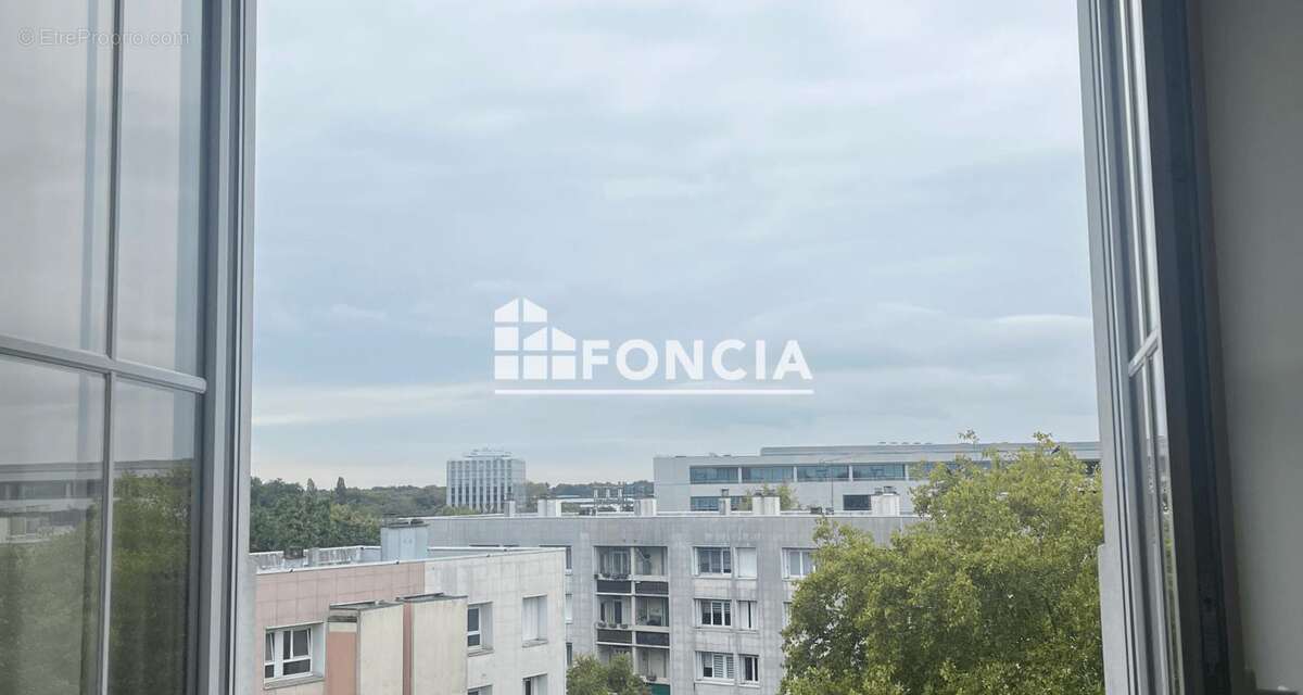 Appartement à LE PLESSIS-ROBINSON