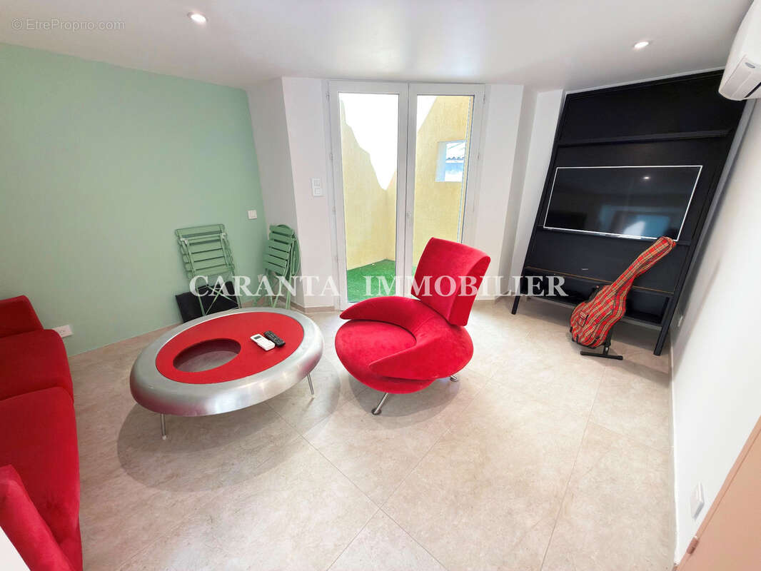 Vente appartement 4 pièces Sainte-Maxime 50m de la plage et 2 garages - photo 9
