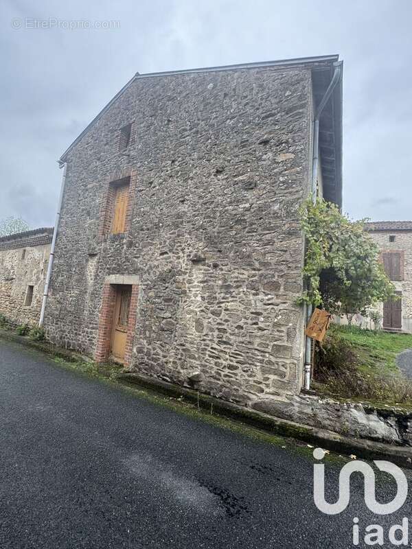 Photo 9 - Maison à VILLEFAVARD