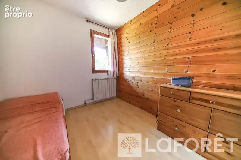 ** appartement type 3/4 - châteauroux les alpes - 4 pièces - photo 13