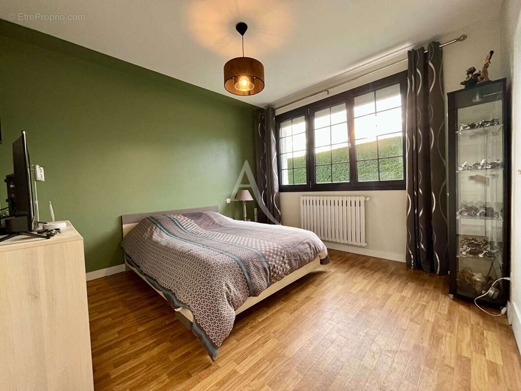 Maison à COMMEQUIERS