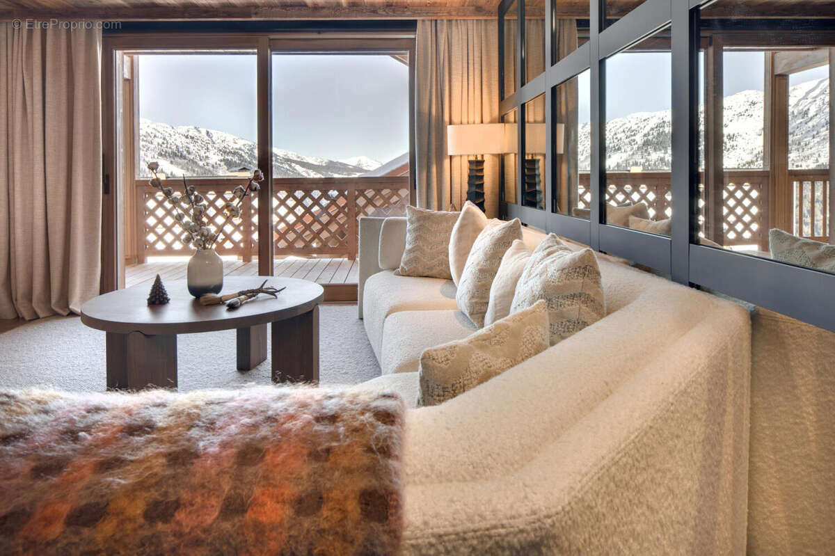 2377_ Ski Apartment for sale Meribel - a vendre -s - Appartement à LES ALLUES