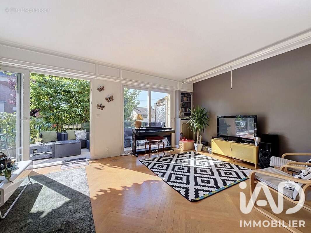 Maison 180 m² à Aulnay-Sous-Bois  - photo 3