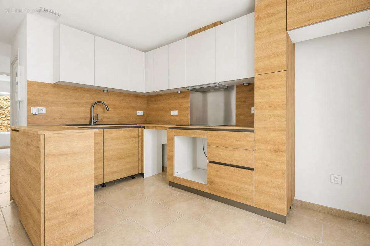 Appartement de 3 pièces de 64,68 m² à Eyguières - photo 3