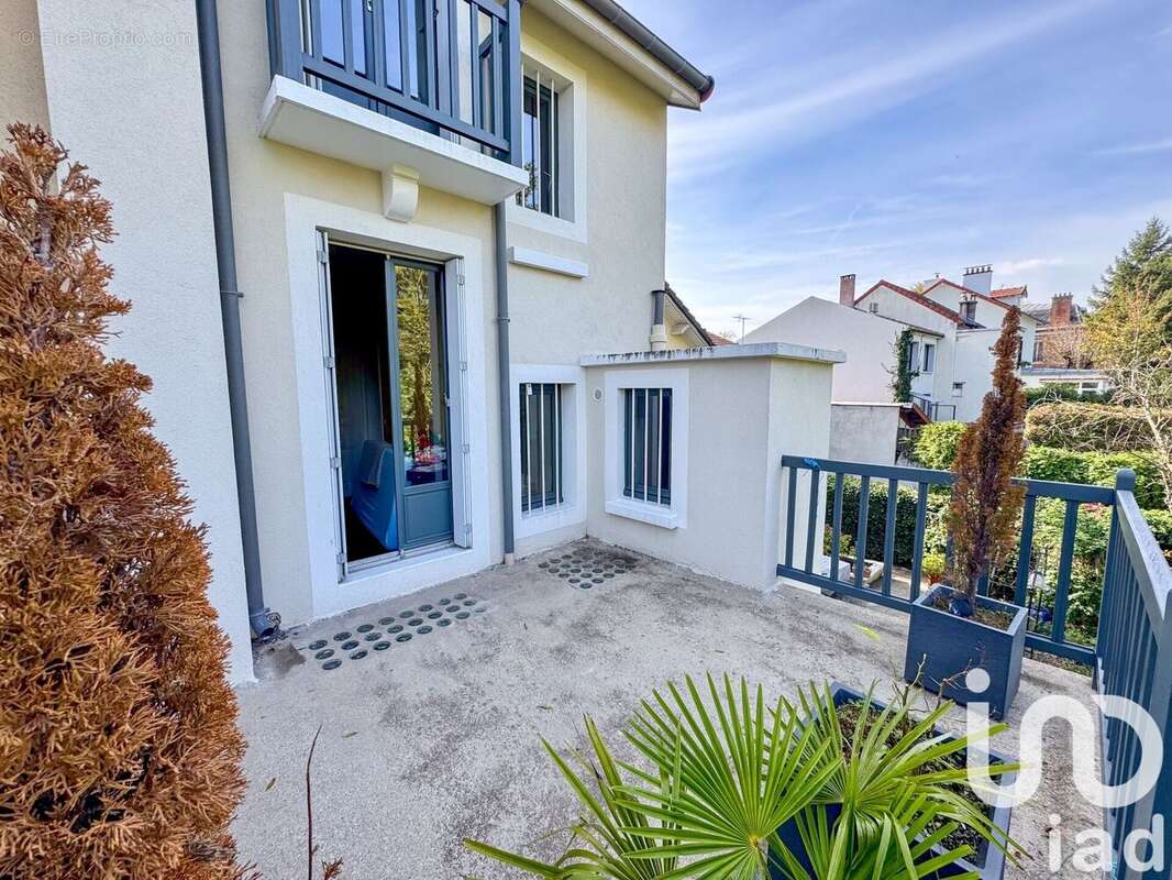 Photo 2 - Maison à GARCHES