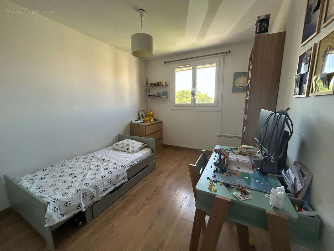 Appartement à MARSEILLE-12E