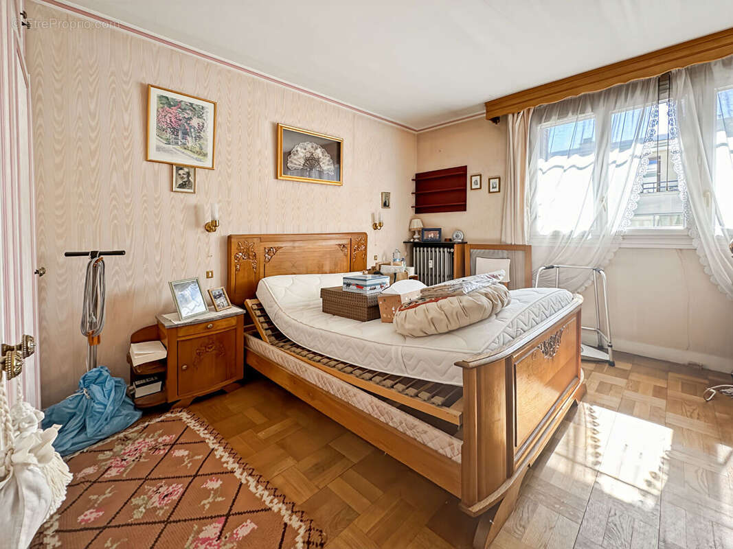 Appartement à ROSNY-SOUS-BOIS