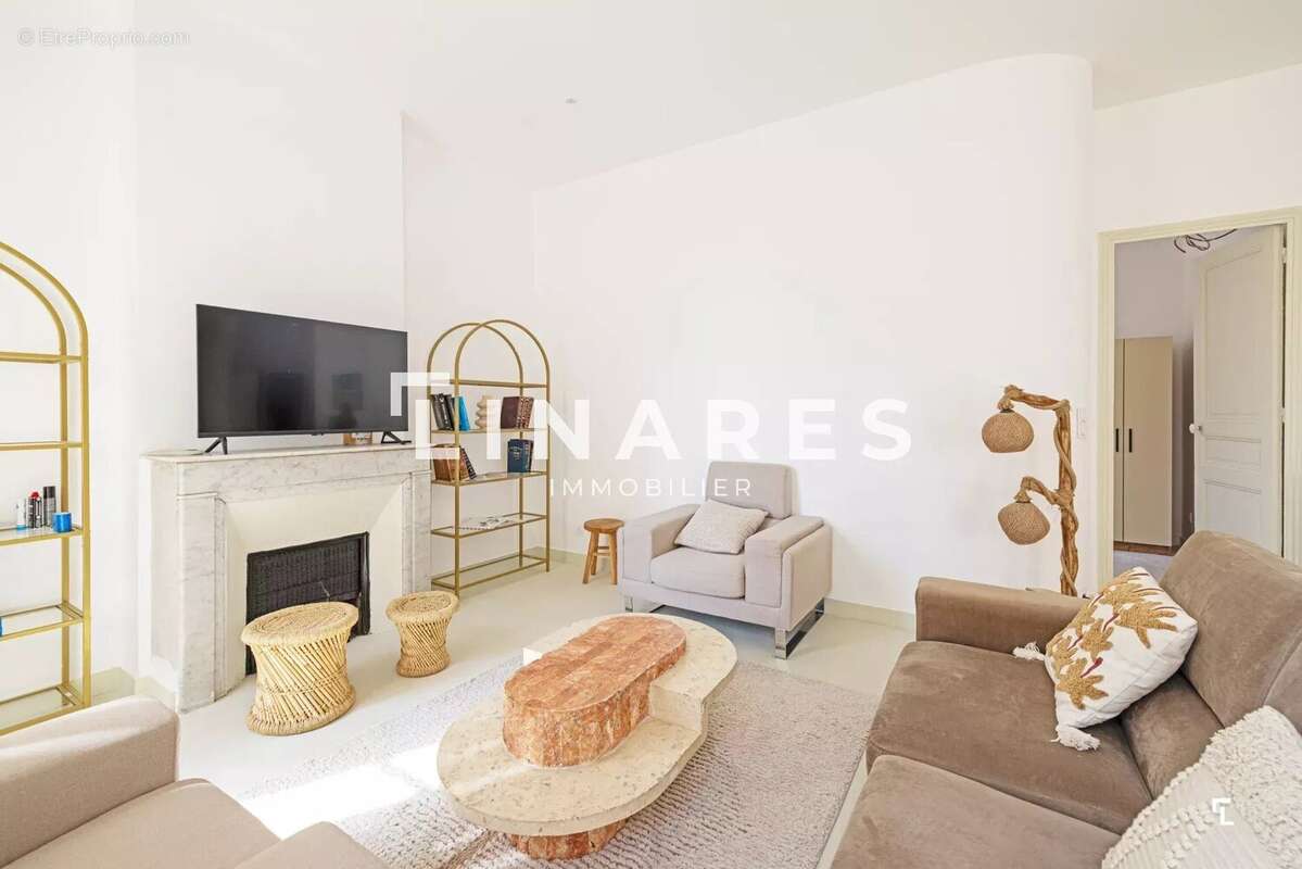 Appartement à MARSEILLE-8E