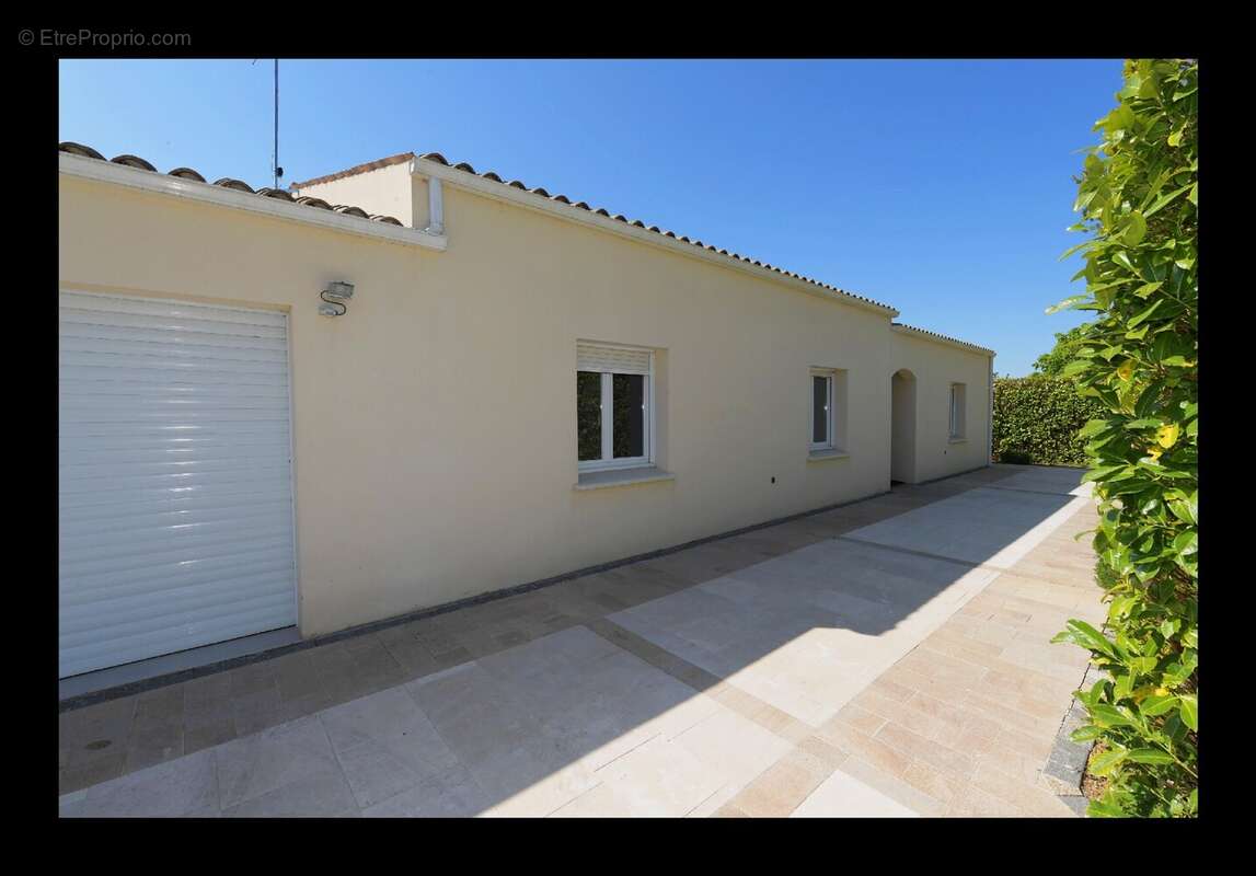 Maison à LE GUE-D&#039;ALLERE