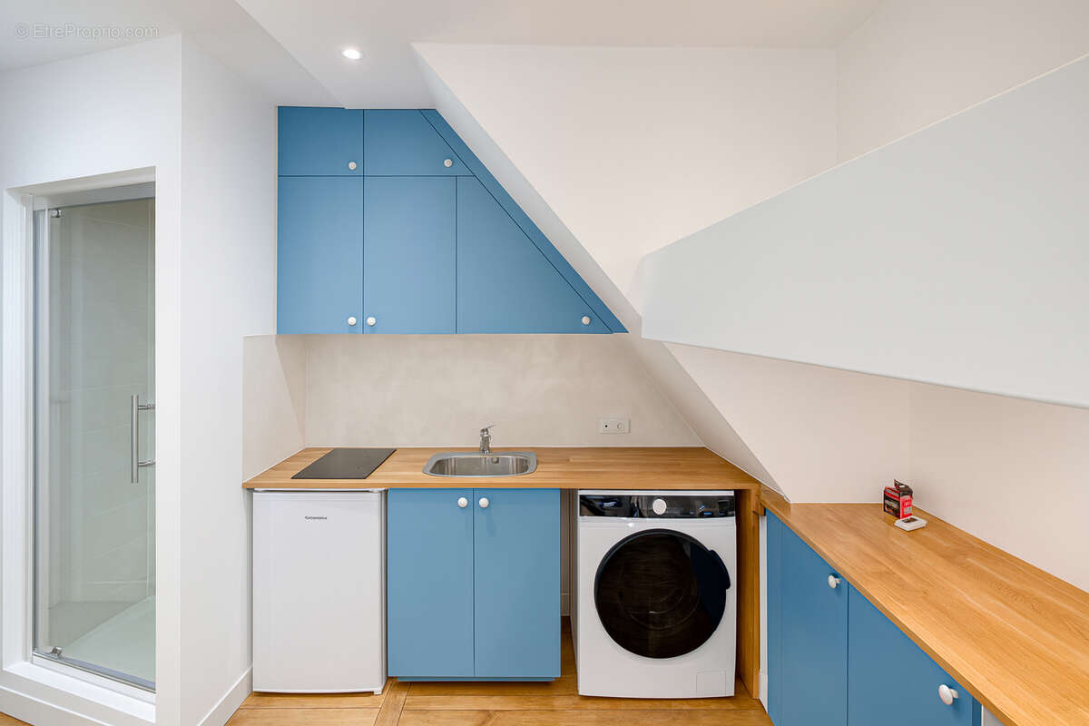 Appartement à PARIS-15E