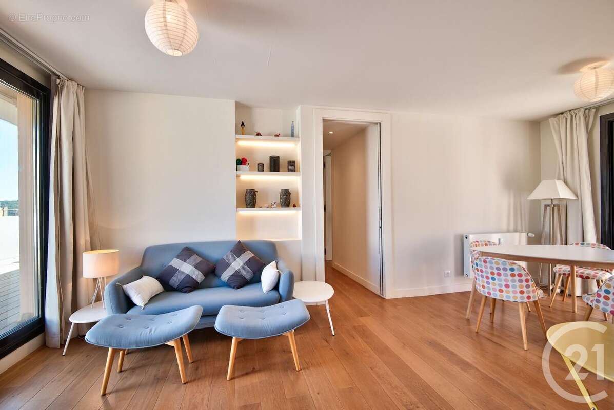 Appartement à VILLEFRANCHE-SUR-MER