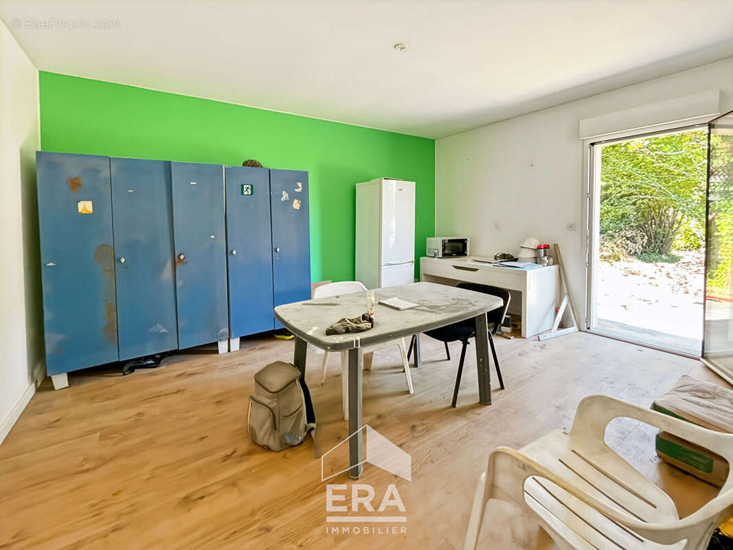 LE TAILLAN MEDOC - 33320 - Proche Blanquefort - Maison de plain-pied 120 m² avec jardin 450m² sans vis-à-vis - photo 12