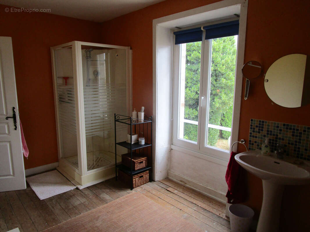 Maison à BEAUMESNIL