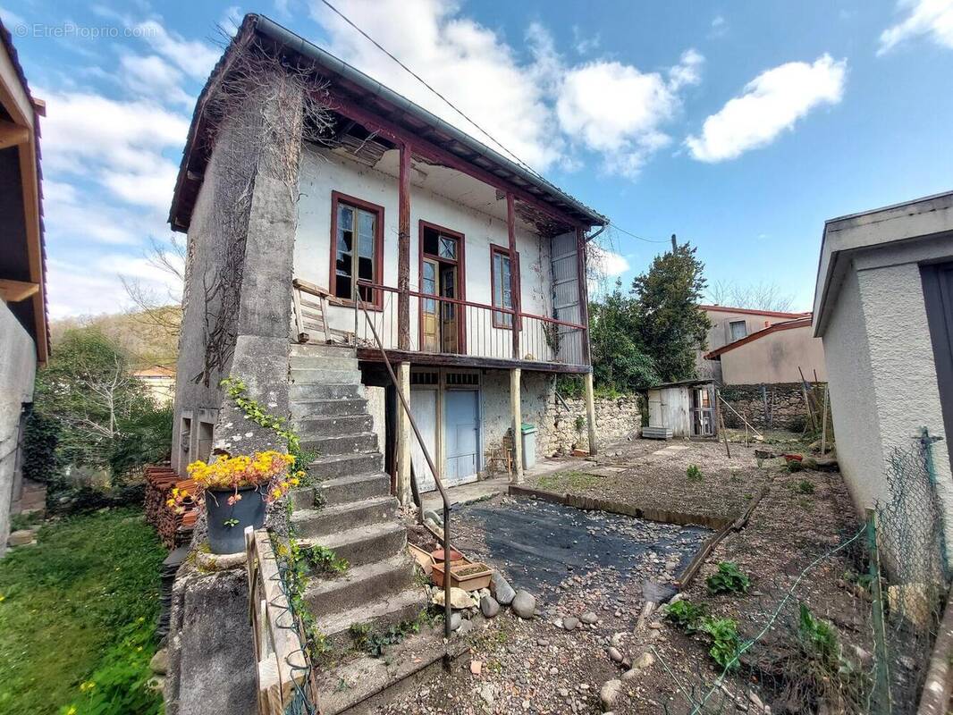 20250402115014 - Maison à SAINT-MARTORY