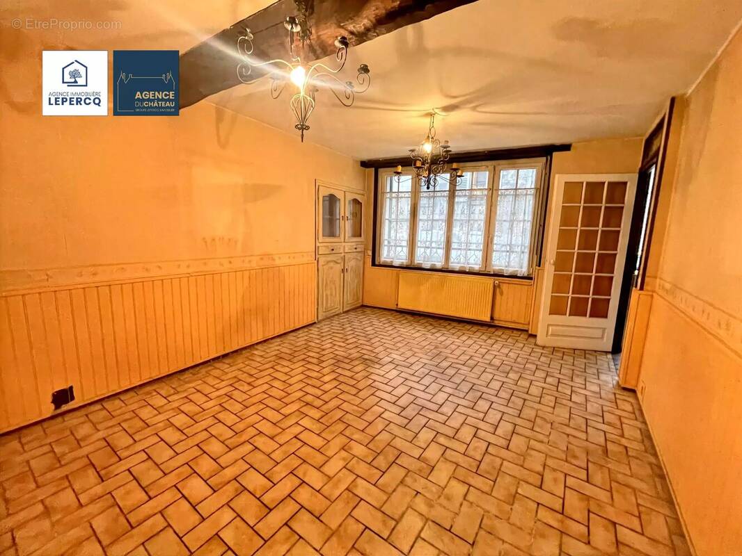 Maison à LA FERTE-MILON