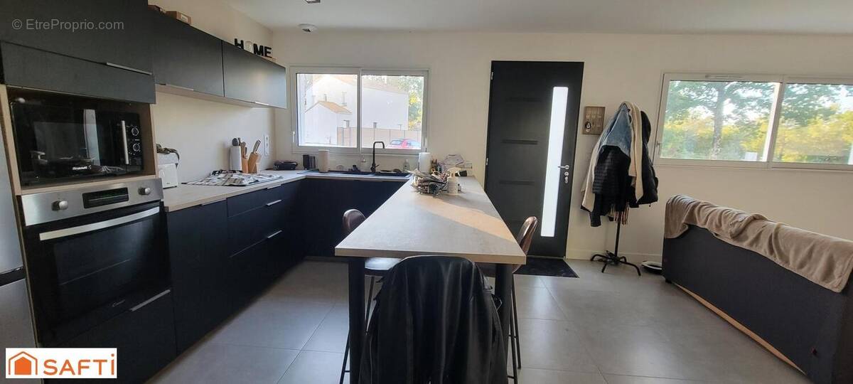 Photo 1 - Maison à CHALLANS