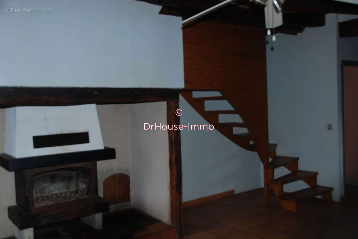Maison 77 m² à Gintrac  - photo 8