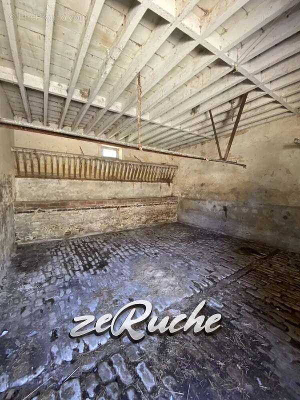 Maison à SAINT-VIGOR-LE-GRAND