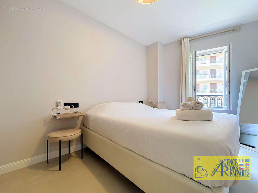 Appartement 3 pièces de charme dans le Vieil Antibes - photo 14