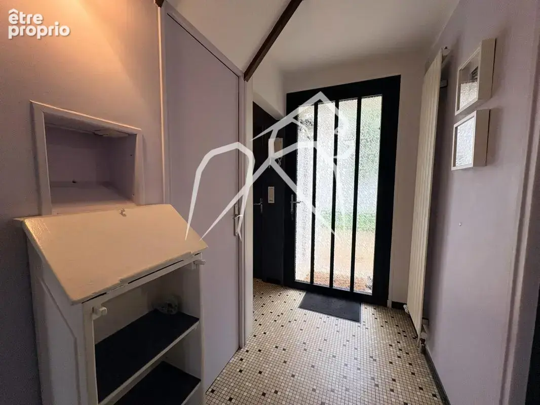 Maison fort potentiel de 120 m²  5 chambres  Sous-sol complet  Proche hyper centre-ville  Rouen 76000 - photo 2