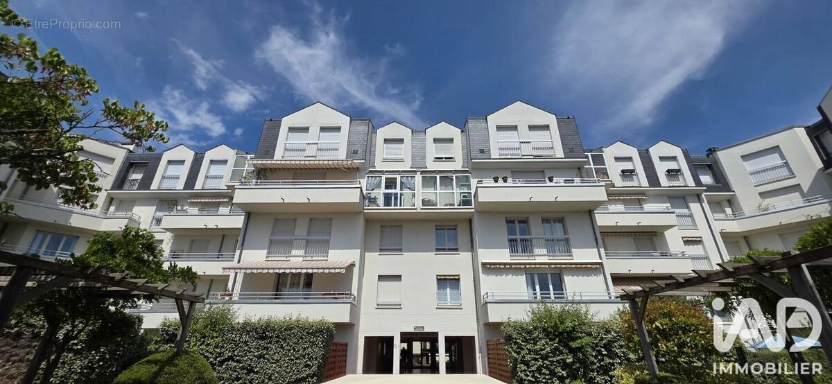 Photo 1 - Appartement à POISSY