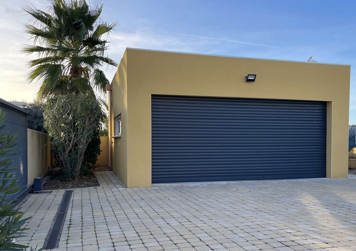 Maison à COLOMBIERS