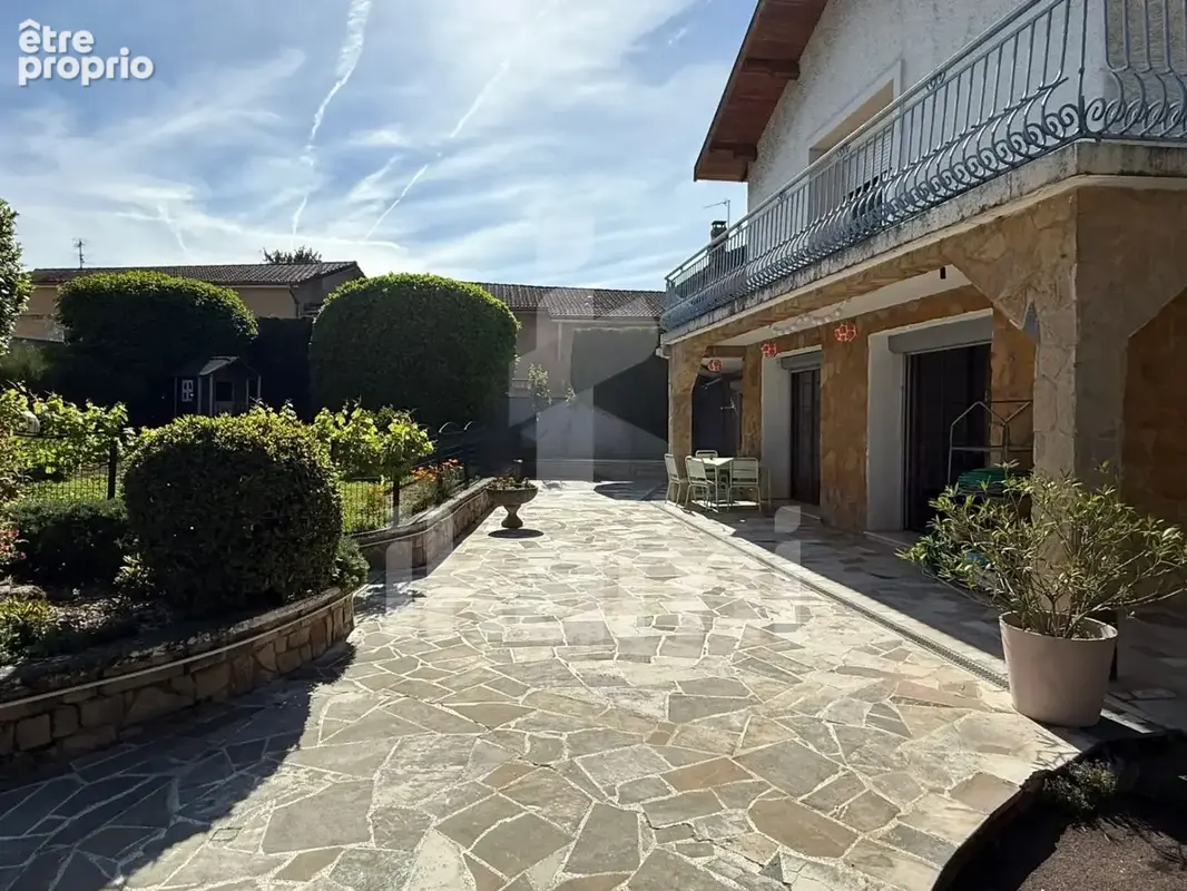 Maison à MIONS
