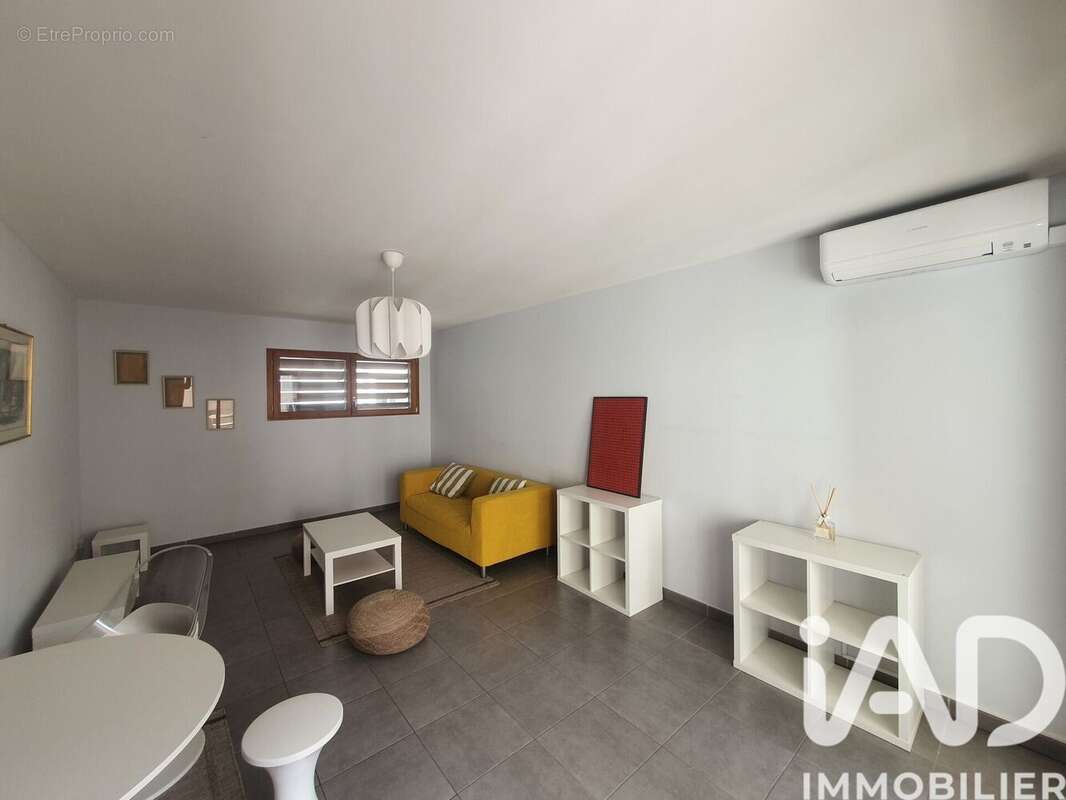 Photo 3 - Appartement à MARSEILLE-1E