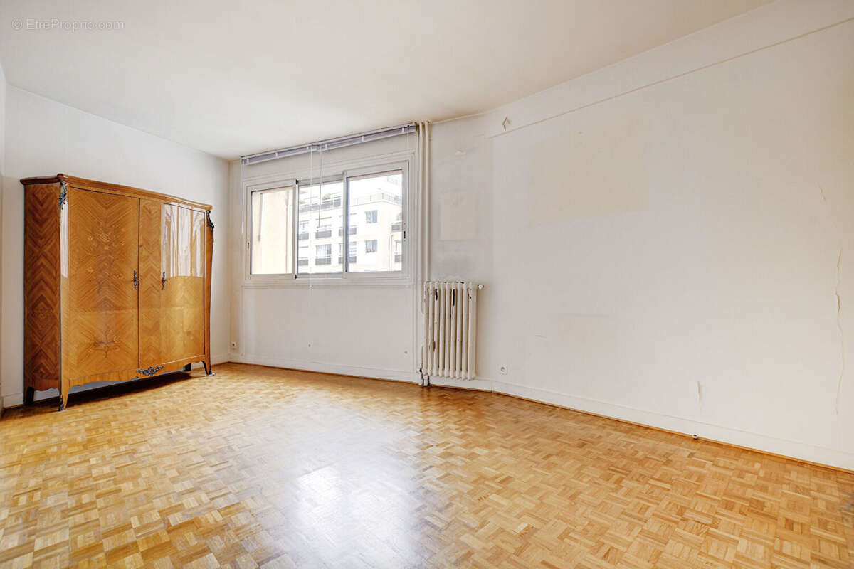 Appartement à PARIS-12E