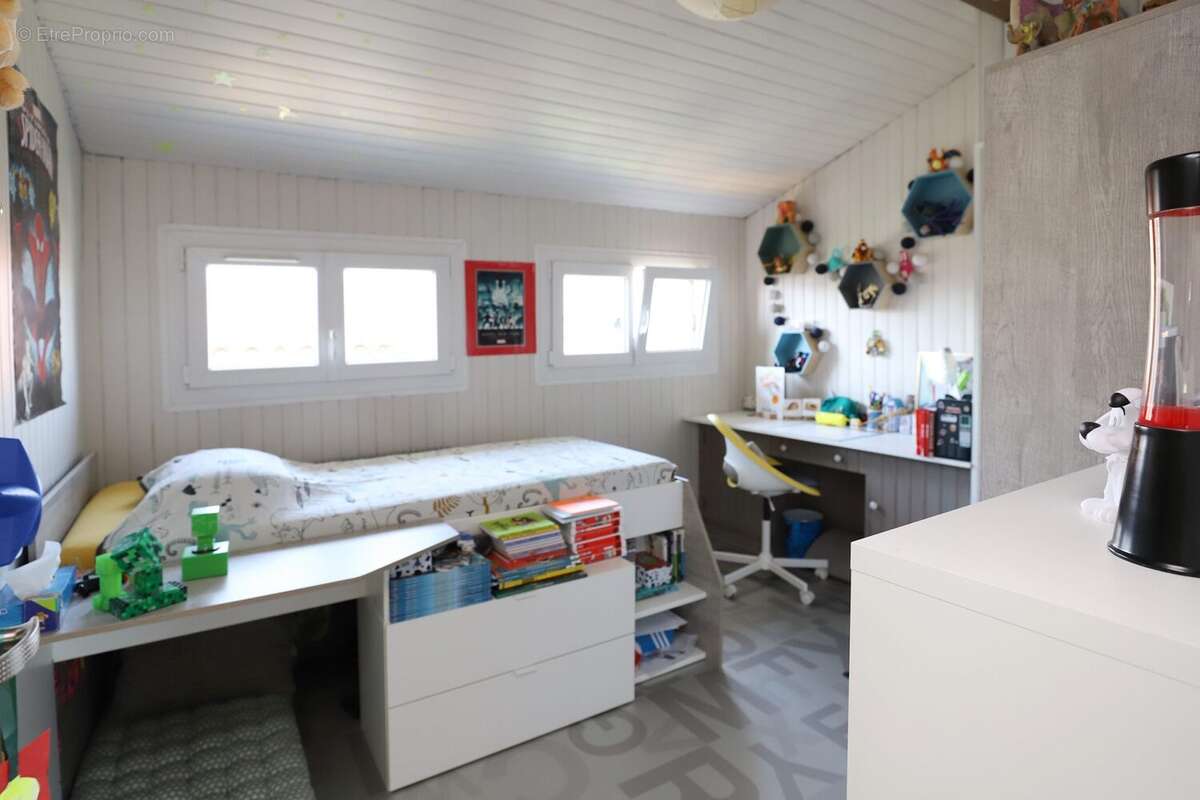 Maison 97 m² à Montreuil  - photo 9