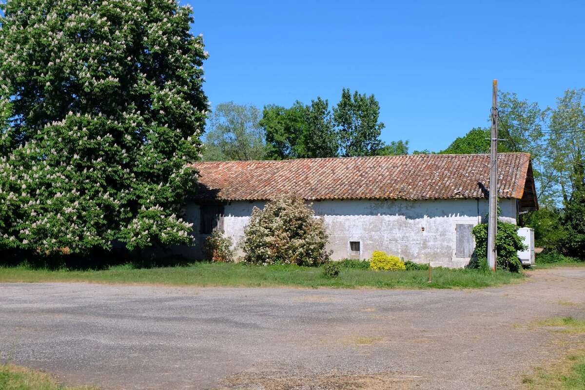 Maison à CLAIRAC