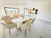 Maison à VEZIN-LE-COQUET