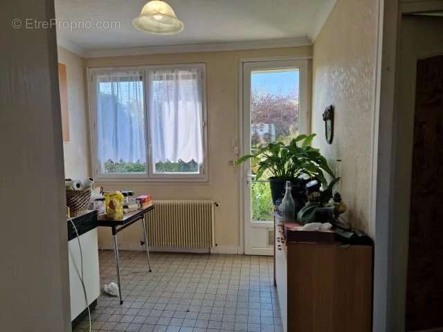 Appartement à BREUILLET