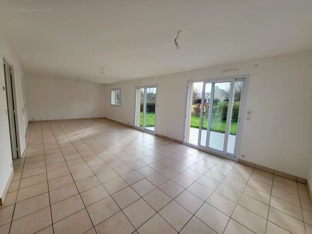 Maison contemporaine à vendre 8 pièces ARGOL (29) - photo 8