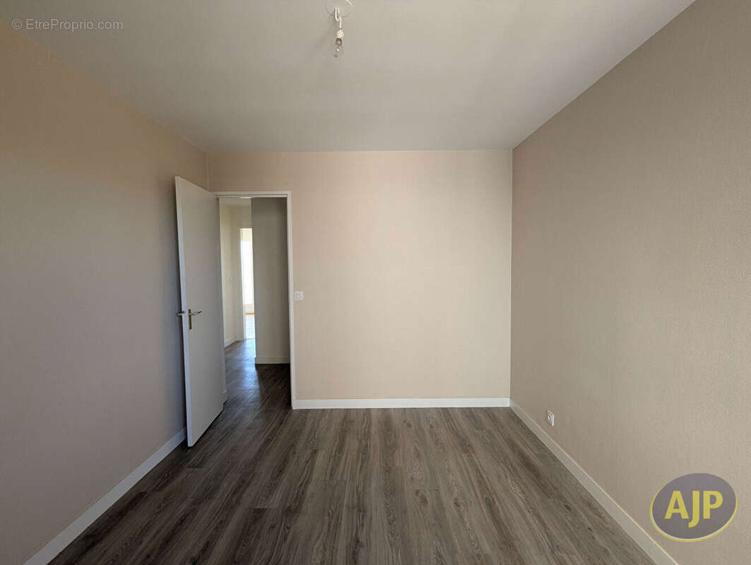Appartement 4 pièces de 90 m² - rennes bourg l'évêque - photo 13
