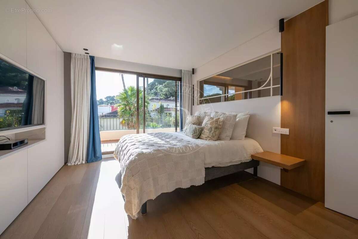 Appartement à SAINT-JEAN-CAP-FERRAT