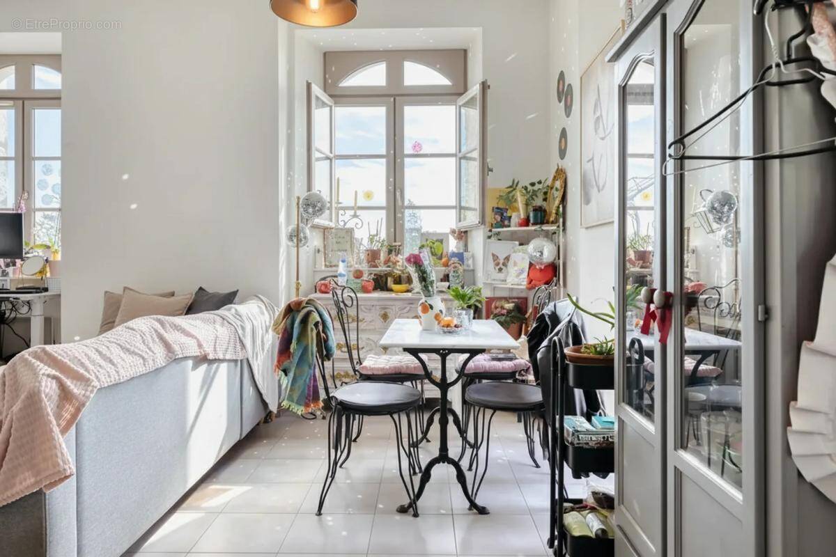 Appartement à CANTELEU