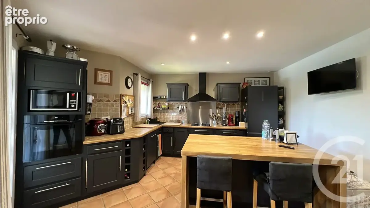 Maison 131 m² à Castillon-Du-Gard  - photo 10