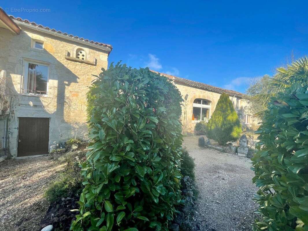 Ensemble - 5' Cahors - photo 9