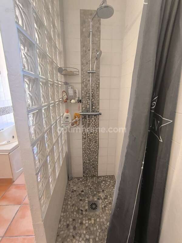 Appartement à CHATEAU-ARNOUX-SAINT-AUBAN