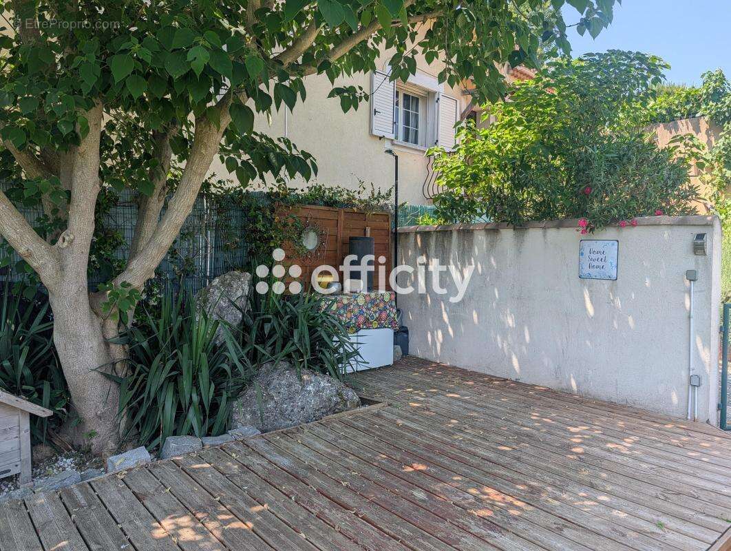 Appartement à CABRIES