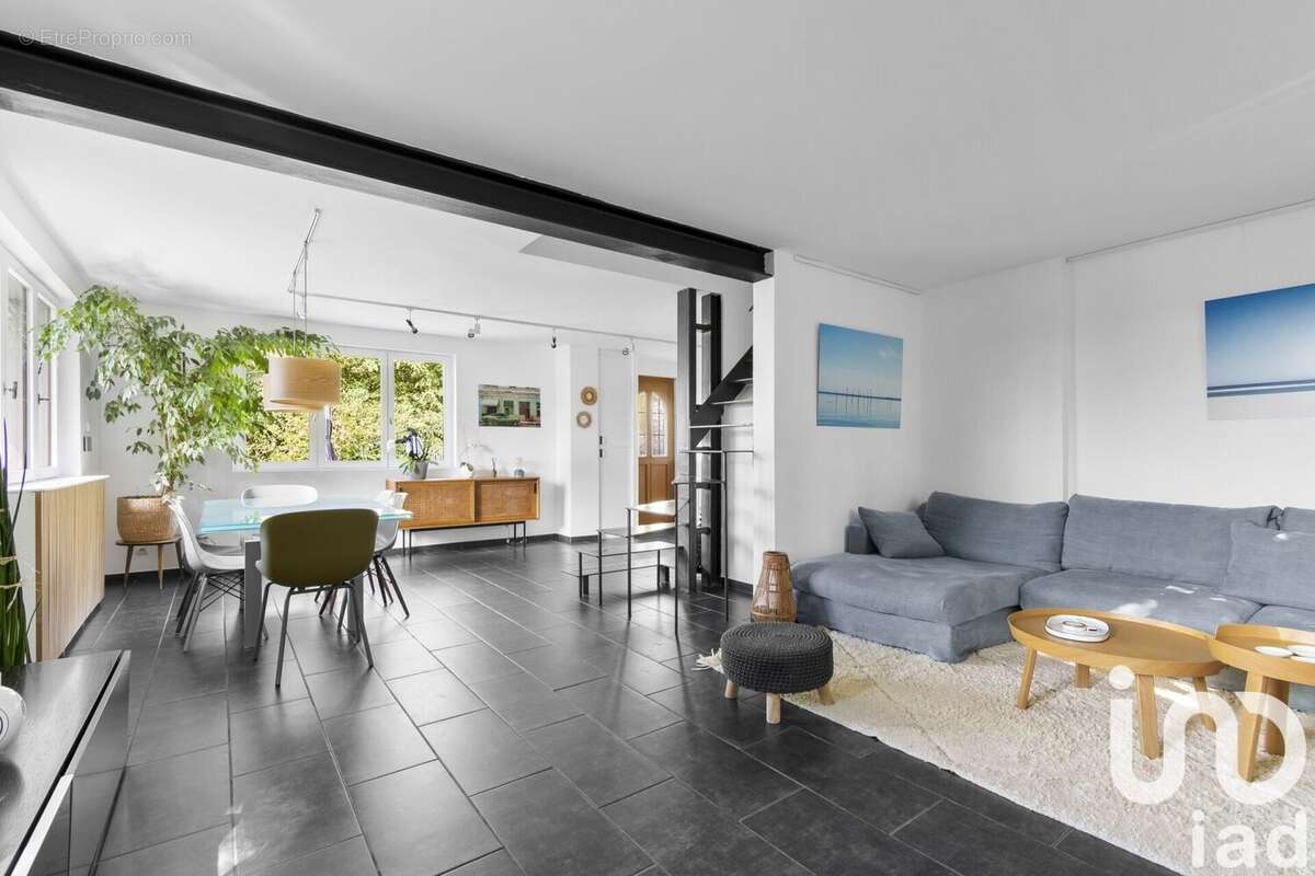 Photo 3 - Maison à SAULX-LES-CHARTREUX