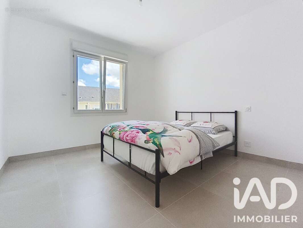 Maison 127 m² à Villefranche-Sur-Cher  - photo 7