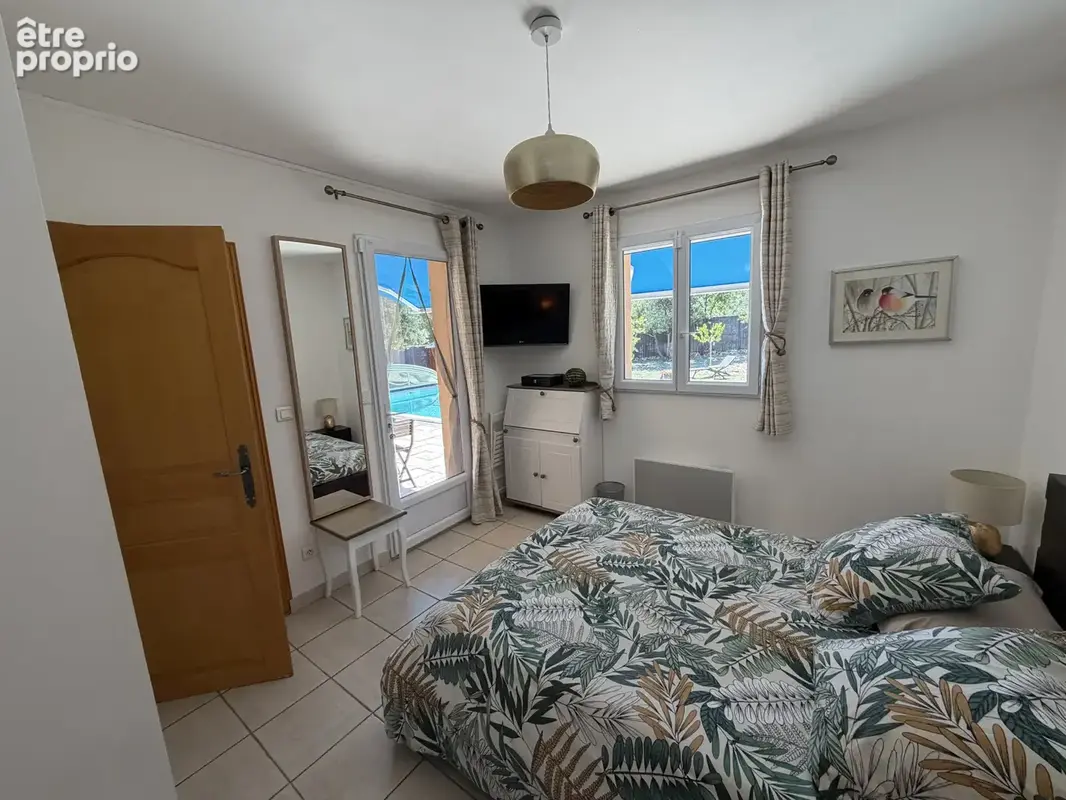 Régusse Villa 104m2 avec piscine, garage et terrain arboré - photo 12