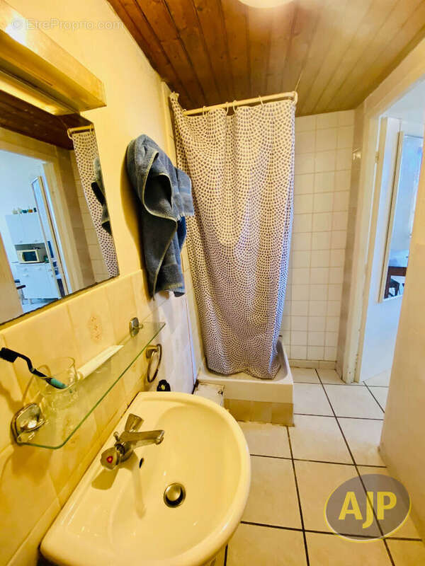 Appartement à SAINT-CHRISTOLY-MEDOC
