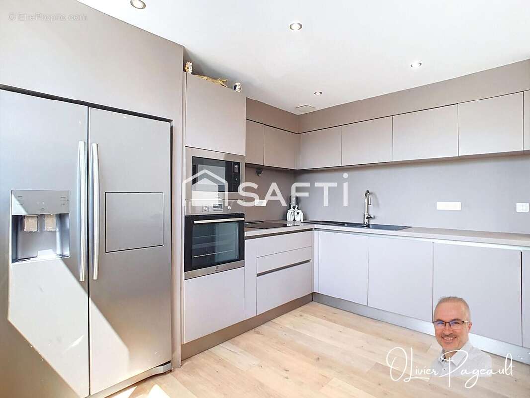 Photo 5 - Appartement à LYON-8E